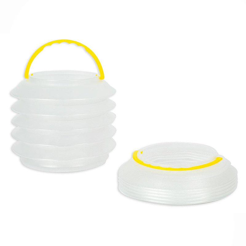 Recipient flexibil din plastic pentru pensule